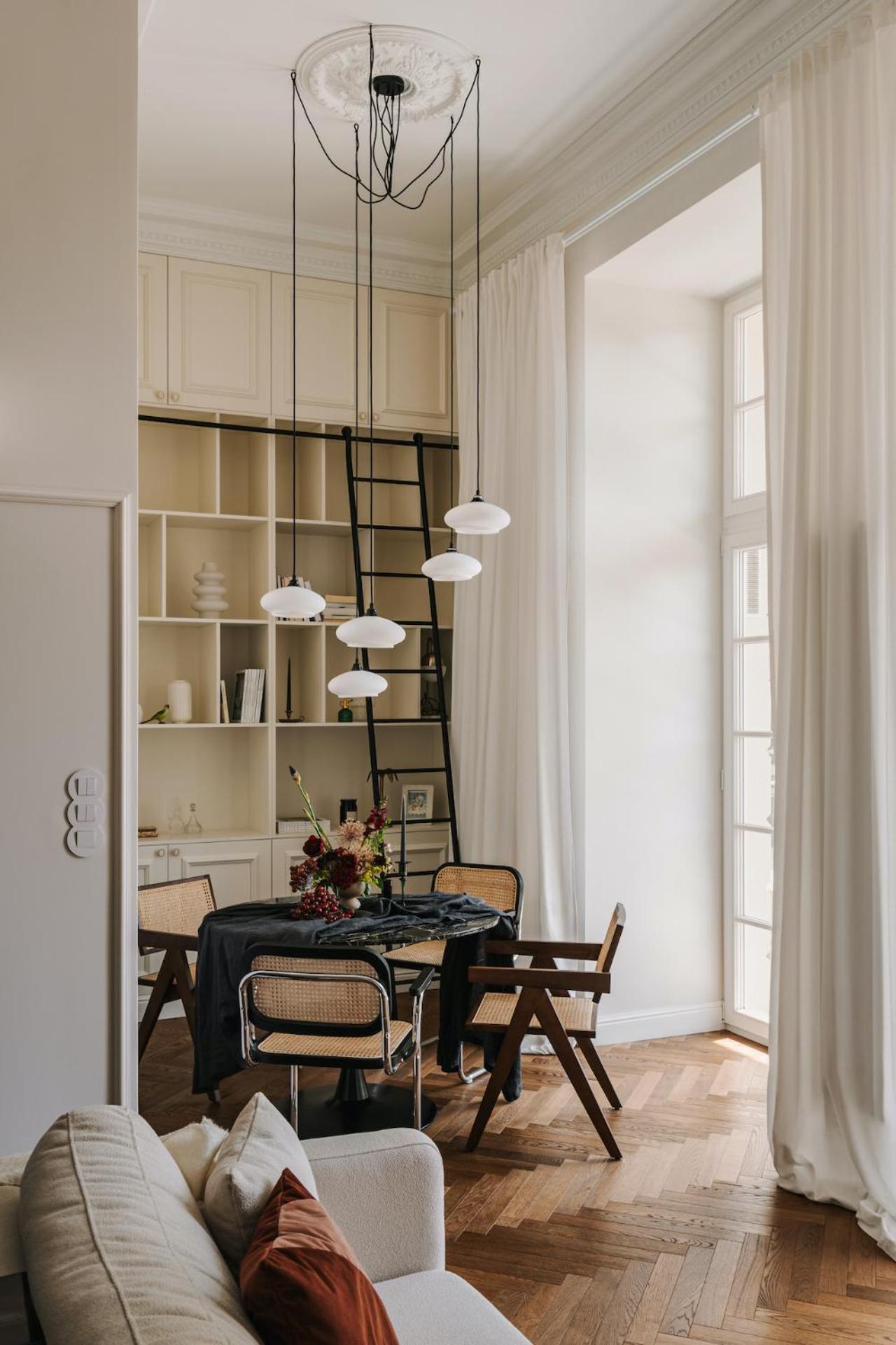 Przy Przystani Paryski Apartment *